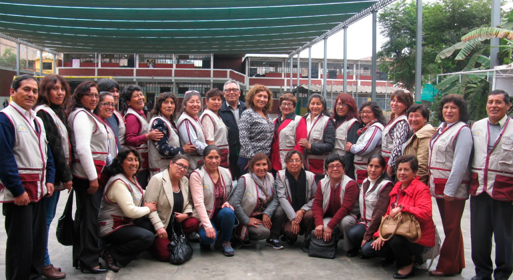 red de docentes bolivia